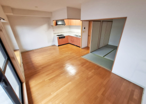 岸和田市作才町、マンションの画像です