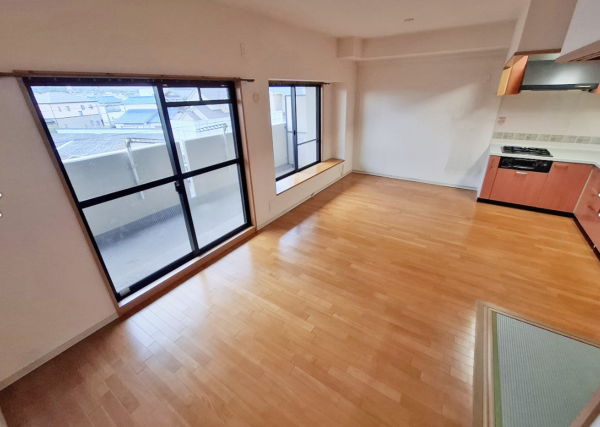 岸和田市作才町、マンションの画像です