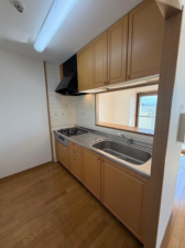 岸和田市土生町、マンションの画像です