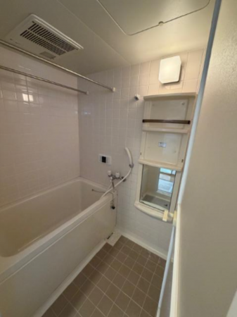 岸和田市土生町、マンションの画像です