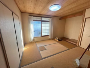 泉南郡熊取町山の手台、中古一戸建ての画像です