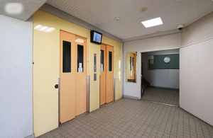 泉佐野市羽倉崎、マンションの画像です