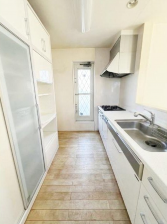 貝塚市澤、中古一戸建ての画像です