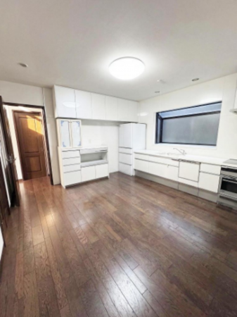 岸和田市土生滝町、中古一戸建ての画像です