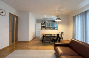 貝塚市脇浜、中古一戸建ての画像です