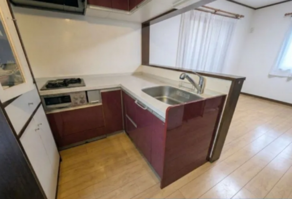 岸和田市小松里町、中古一戸建ての画像です