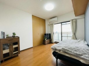 貝塚市西町、マンションの画像です