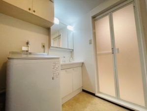 貝塚市西町、マンションの画像です