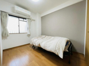 貝塚市西町、マンションの画像です