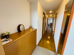 貝塚市西町、マンションの画像です