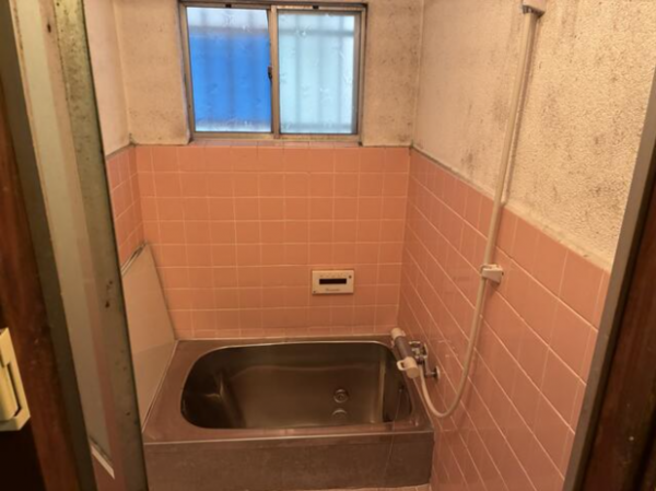 岸和田市磯上町、中古一戸建ての画像です