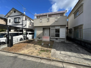 泉南郡熊取町朝代西、中古一戸建ての画像です