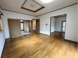 泉南郡熊取町朝代西、中古一戸建ての画像です