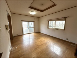 泉南郡熊取町朝代西、中古一戸建ての画像です