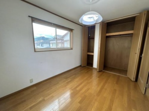 泉南郡熊取町朝代西、中古一戸建ての画像です