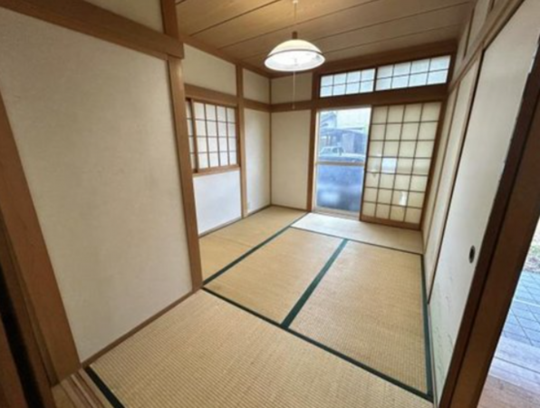 泉南郡熊取町朝代西、中古一戸建ての画像です