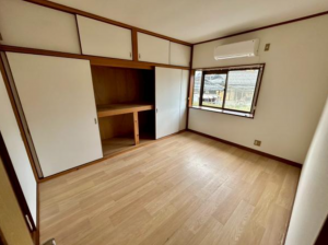 泉南郡熊取町、中古一戸建ての画像です