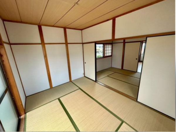 泉南郡熊取町、中古一戸建ての画像です