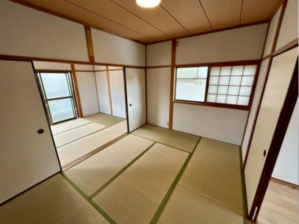 泉南郡熊取町、中古一戸建ての画像です