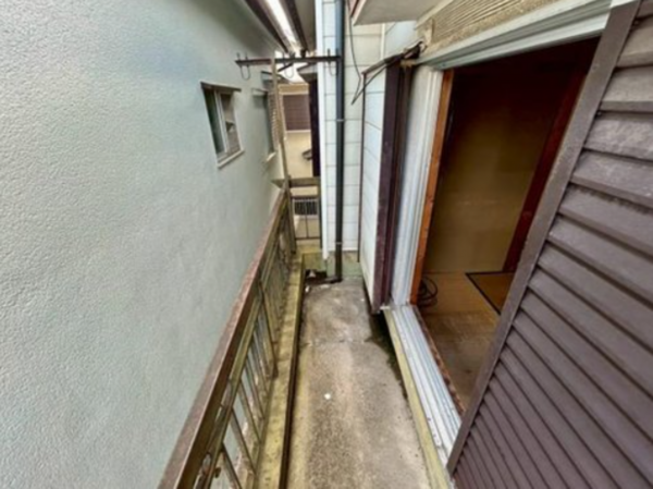 泉佐野市新安松、中古一戸建ての画像です