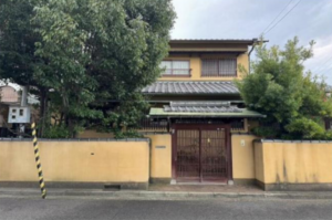 貝塚市澤、中古一戸建ての画像です