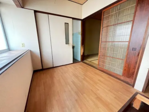 泉佐野市西本町、中古一戸建ての画像です