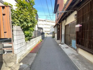 泉佐野市西本町、中古一戸建ての画像です