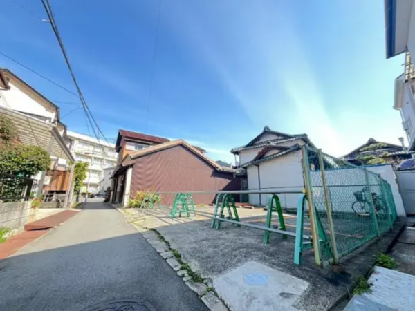 泉佐野市西本町、中古一戸建ての画像です