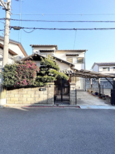 岸和田市荒木町、中古一戸建ての画像です