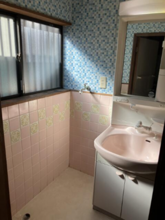 泉佐野市新町、中古一戸建ての画像です