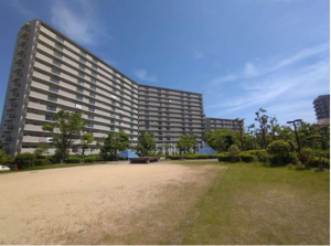 貝塚市清児、マンションの画像です