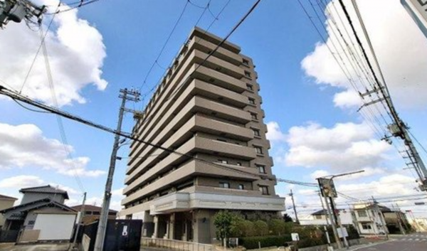 貝塚市浦田、マンションの画像です