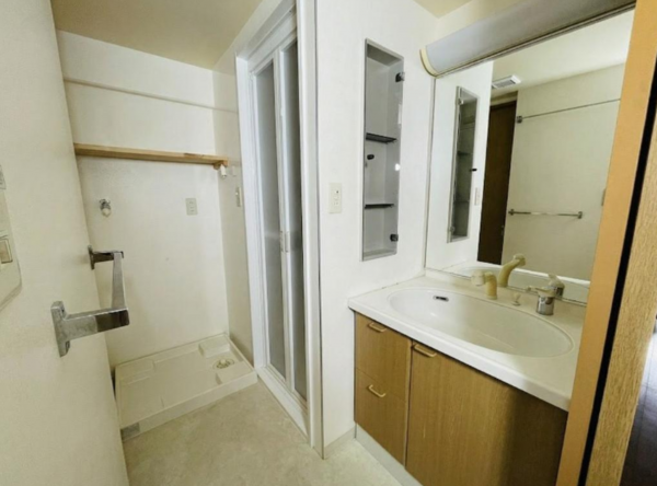 泉佐野市羽倉崎、マンションの画像です