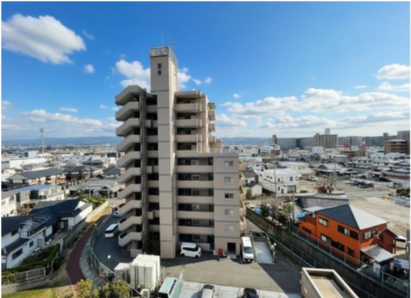 泉佐野市羽倉崎、マンションの画像です