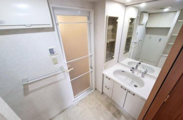 岸和田市尾生町、中古一戸建ての画像です