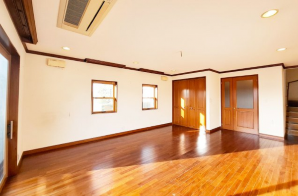 岸和田市岡山町、中古一戸建ての画像です