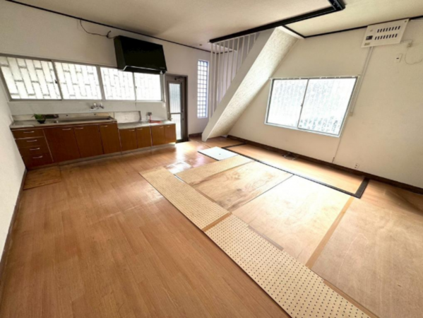 岸和田市内畑町、中古一戸建ての画像です