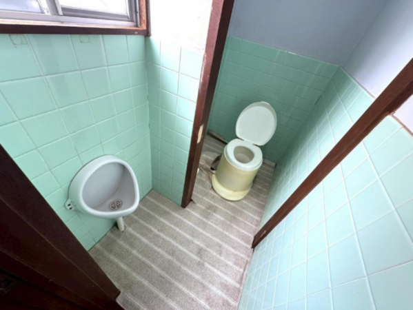 岸和田市内畑町、中古一戸建ての画像です