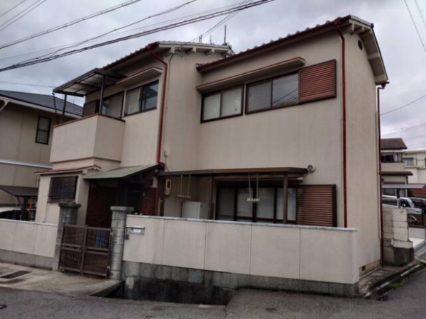 貝塚市久保、中古一戸建ての画像です