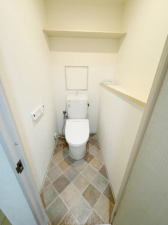 貝塚市二色、マンションの画像です