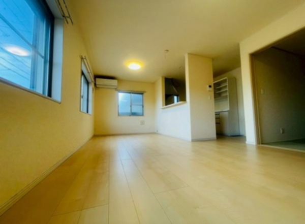 岸和田市尾生町、中古一戸建ての画像です