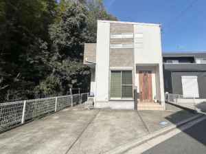 岸和田市田治米町、中古一戸建ての画像です