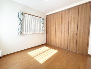 岸和田市田治米町、中古一戸建ての画像です