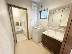 岸和田市田治米町、中古一戸建ての画像です