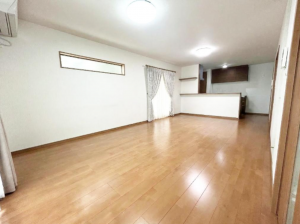 岸和田市田治米町、中古一戸建ての画像です