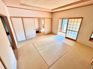 泉南郡熊取町大宮、中古一戸建ての画像です