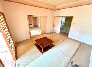 泉南郡熊取町大宮、中古一戸建ての画像です