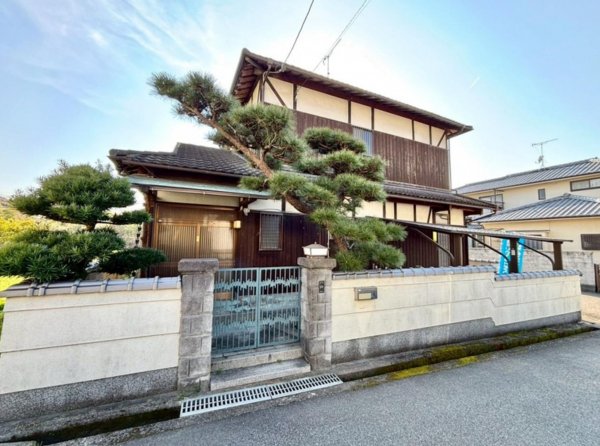 泉南郡熊取町大宮、中古一戸建ての画像です