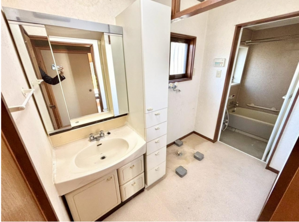 泉南郡熊取町大宮、中古一戸建ての画像です