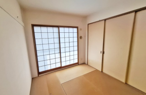 岸和田市八幡町、マンションの画像です